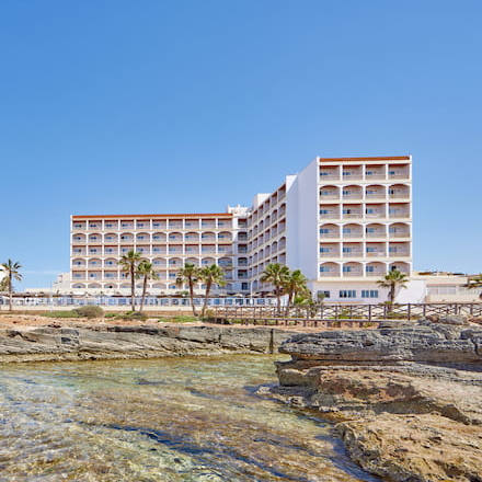 universal hotel romantica f by universal beach hotels