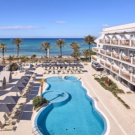 universal hotel Neptuno by universal beach hotels